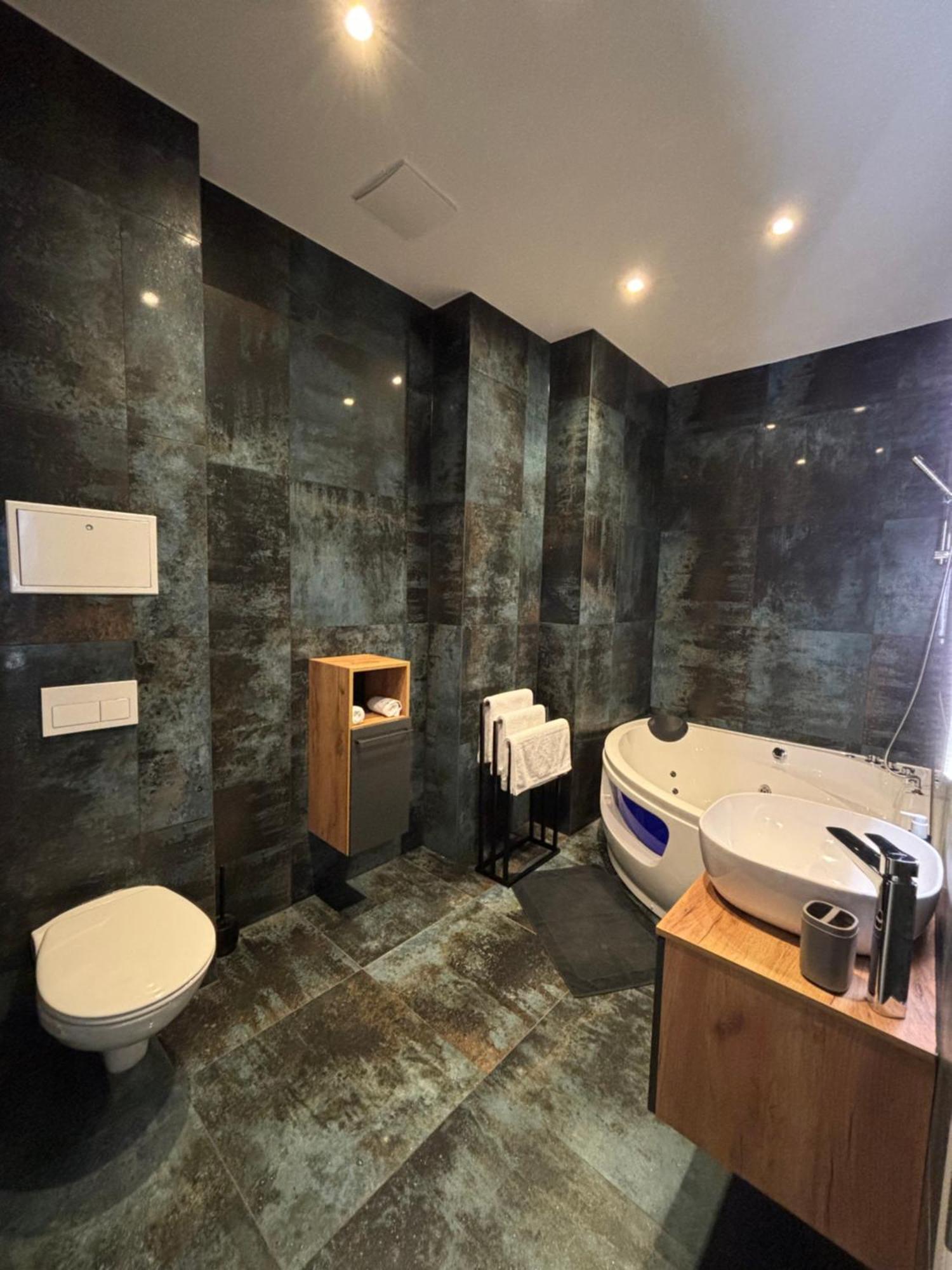 Luxus Apartment Mit Whirlpool In Kiel Buitenkant foto